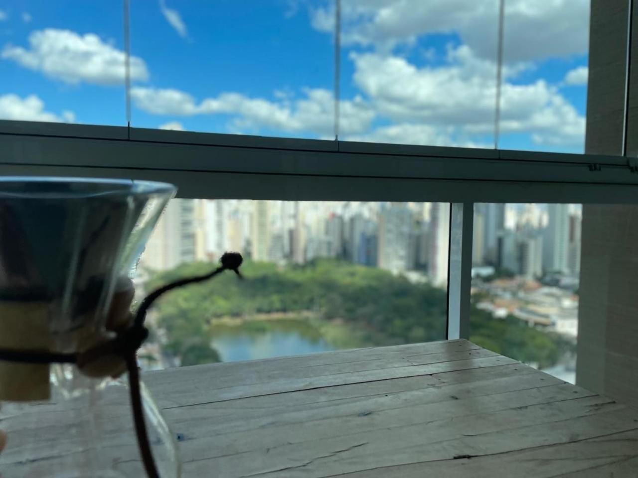 Moderno Flat Com Vista Para O Parque Vaca Brava Goiânia Exteriér fotografie