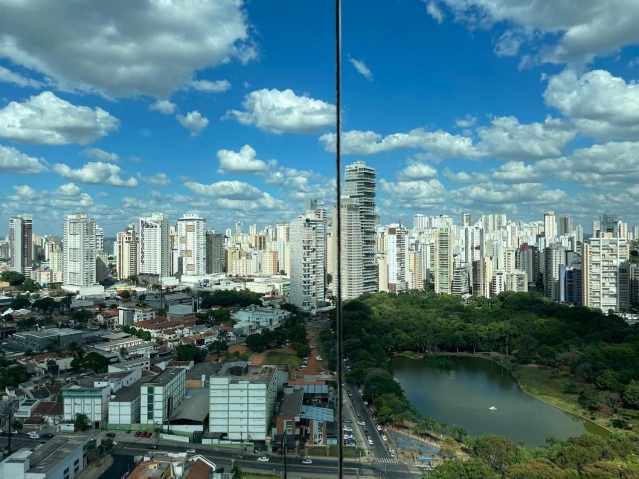 Moderno Flat Com Vista Para O Parque Vaca Brava Goiânia Exteriér fotografie